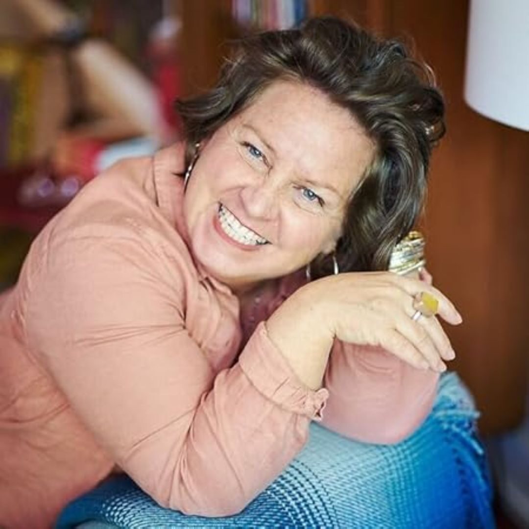 Kea Charmak - Red Thread Publishing